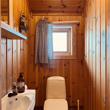 Cozy With Stunning Views In