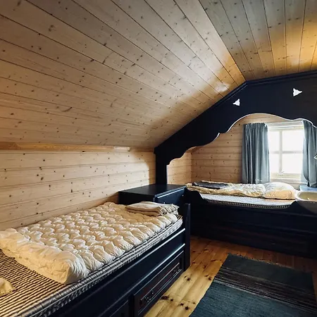 度假居 Cozy With Stunning Views In