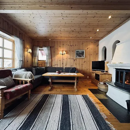 Cozy With Stunning Views In Holiday home *